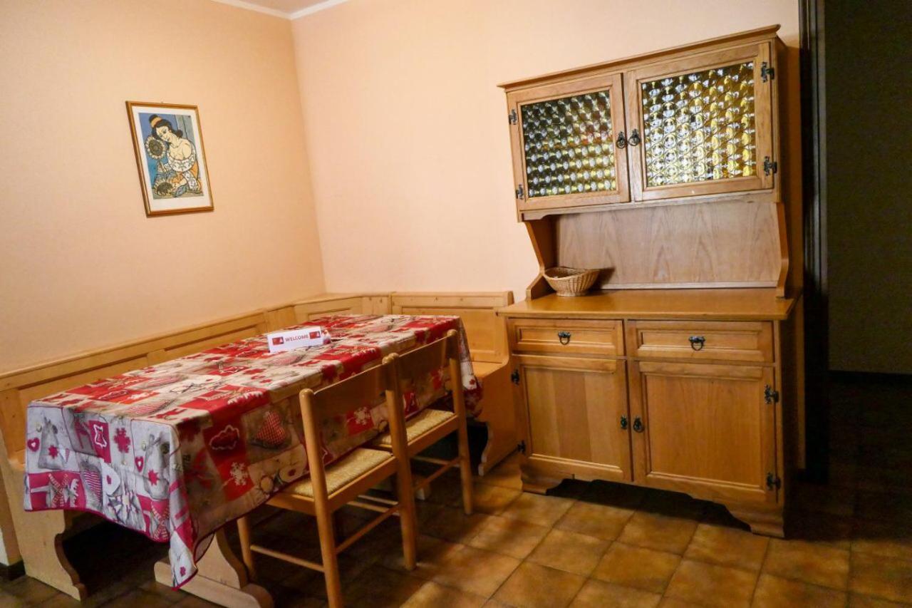 Care Alto Apartamento Carisolo Exterior foto